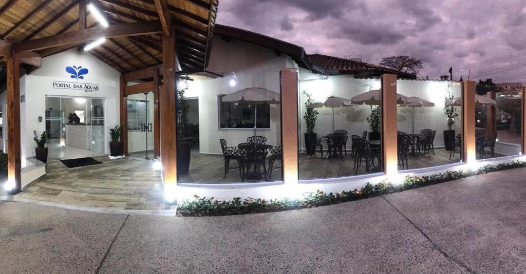 Hotel Portal Das Aguas Jaguariúna 外观 照片