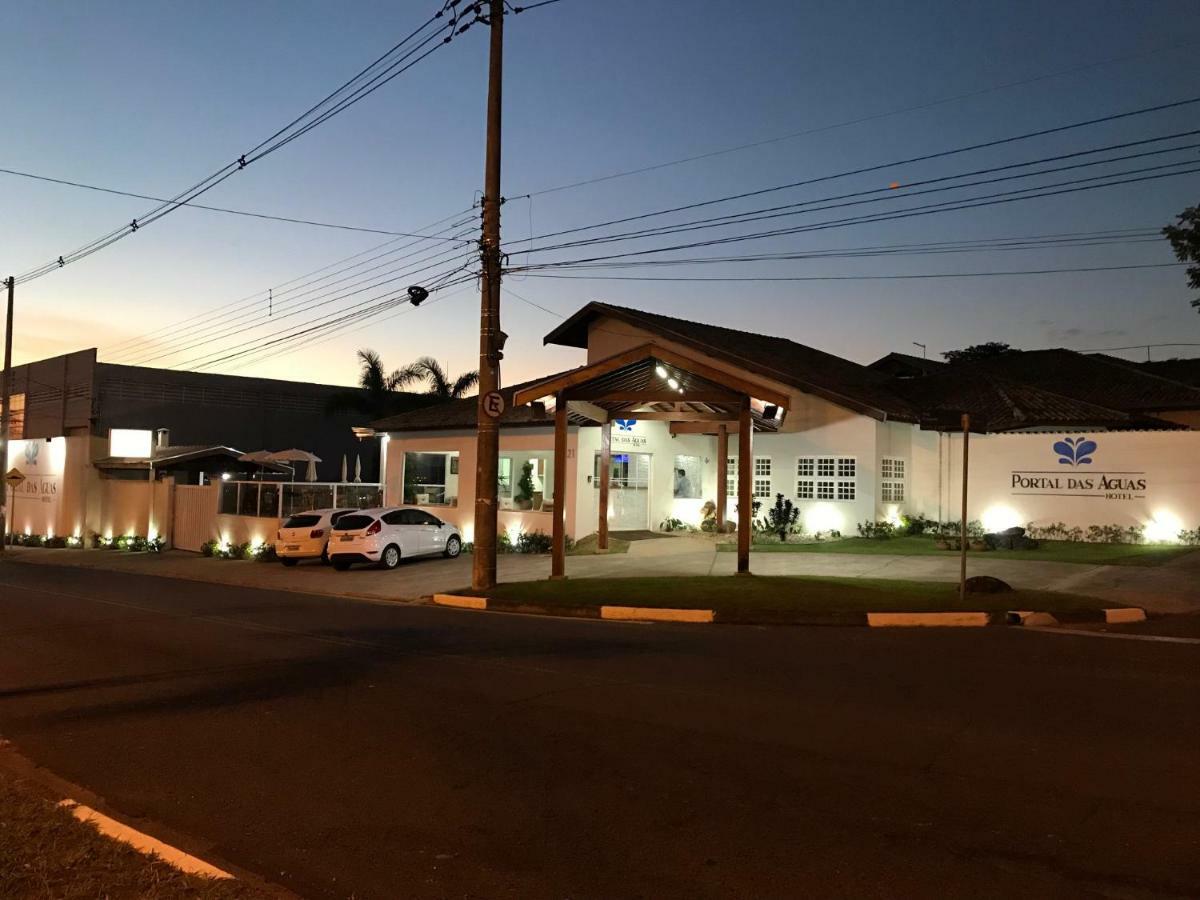 Hotel Portal Das Aguas Jaguariúna 外观 照片